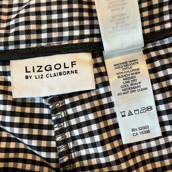 LIZ GOLF Sport sz 14 Checkered Plaid Bermuda Short Black White Stretchy $59
NEW - Picture 8 of 11